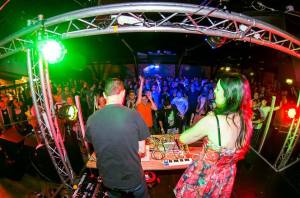 44671_10151656811526717_1690303079_n